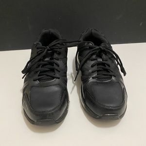 TredSafe, Black Slip-Resistant Shoes